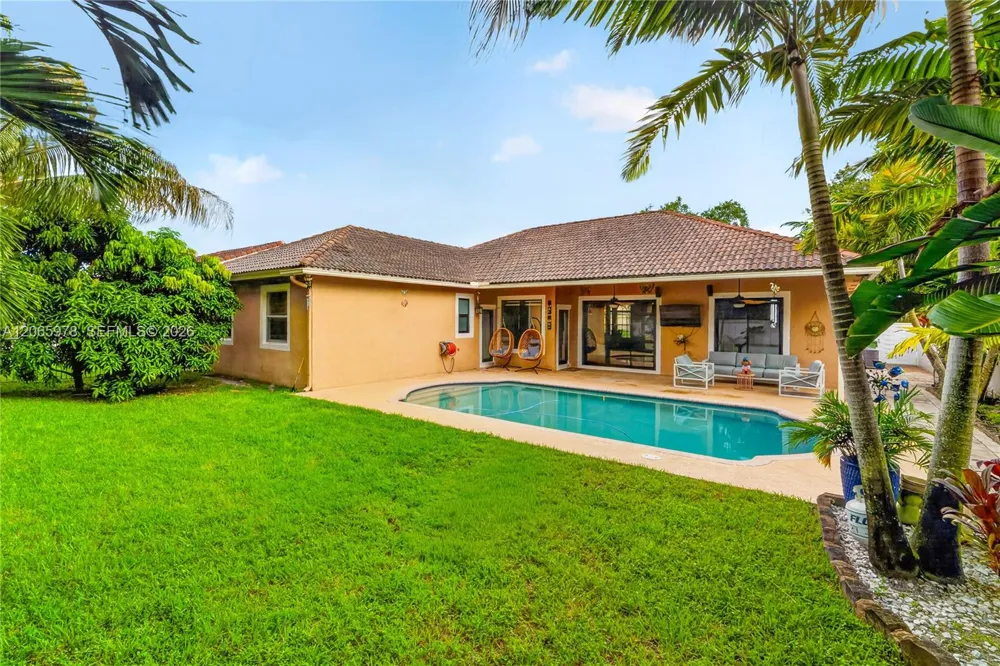 12617 NW 23rd St Pembroke Pines, FL 33028