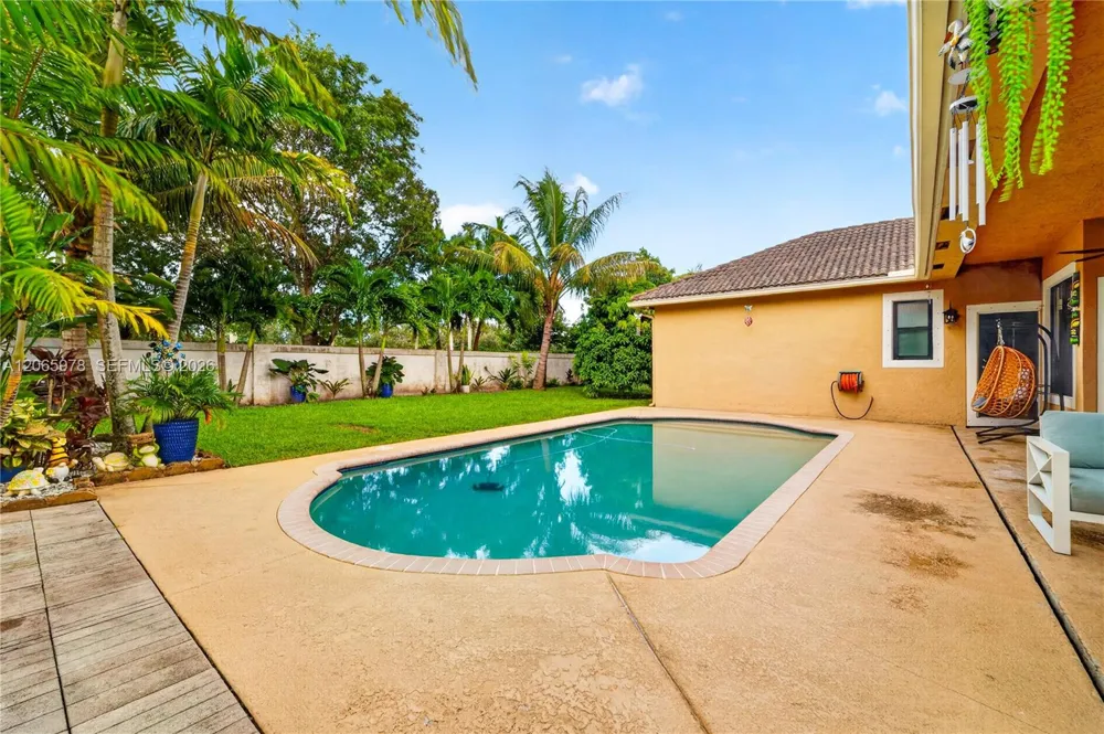 12617 NW 23rd St Pembroke Pines, FL 33028