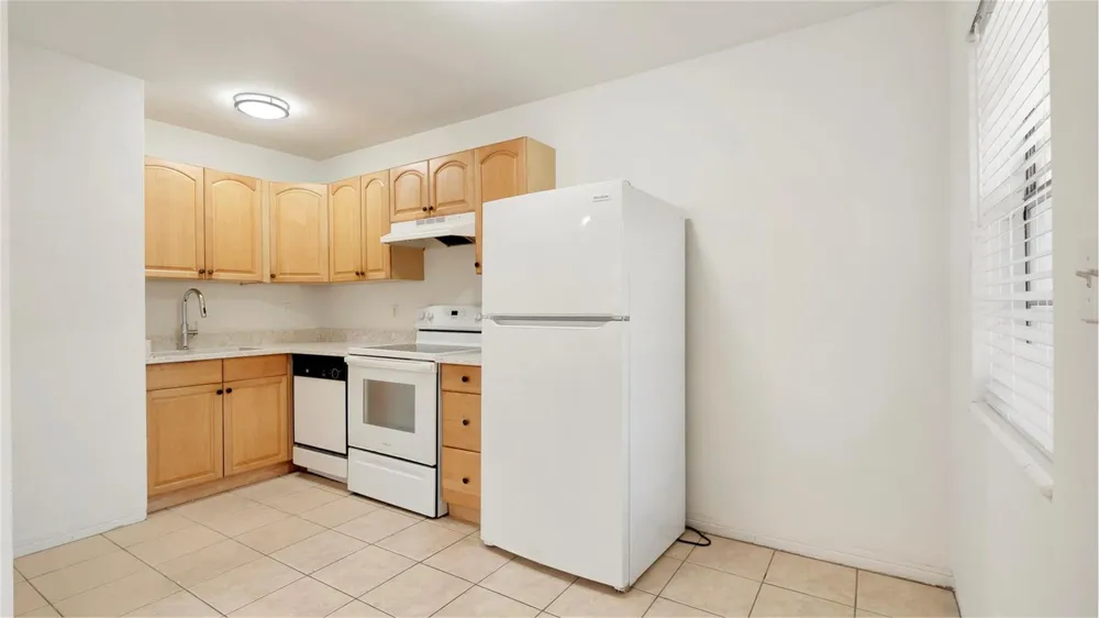 709 SE 15TH STREET #1 Fort Lauderdale, FL 33316