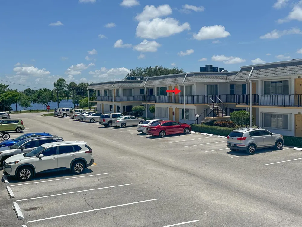 3240 Lake Osborne Drive #208 Lake Worth, FL 33461
