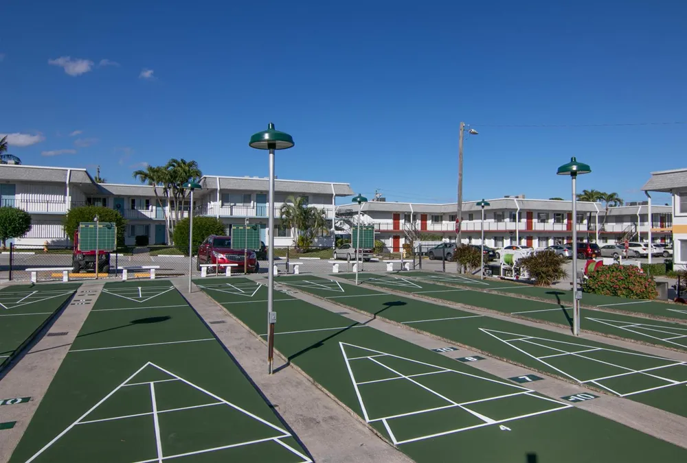 3240 Lake Osborne Drive #208 Lake Worth, FL 33461