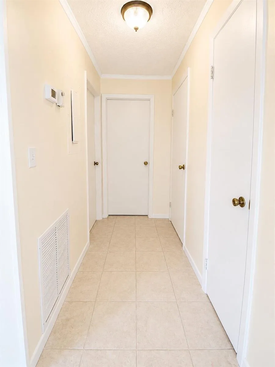 1095 CHOBEE LOOP Okeechobee, FL 34974