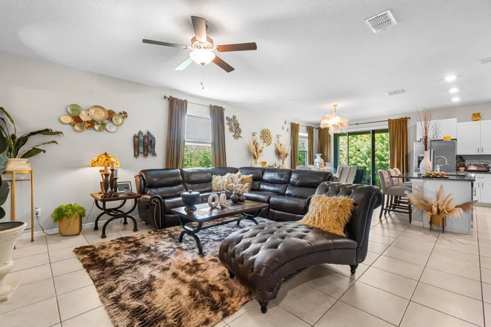 635 ROYAL EMPRESS DRIVE Ruskin, FL 33570