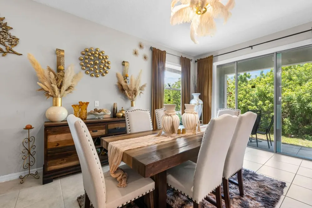 635 ROYAL EMPRESS DRIVE Ruskin, FL 33570