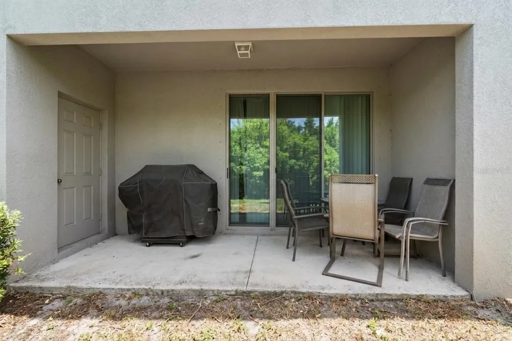 635 ROYAL EMPRESS DRIVE Ruskin, FL 33570