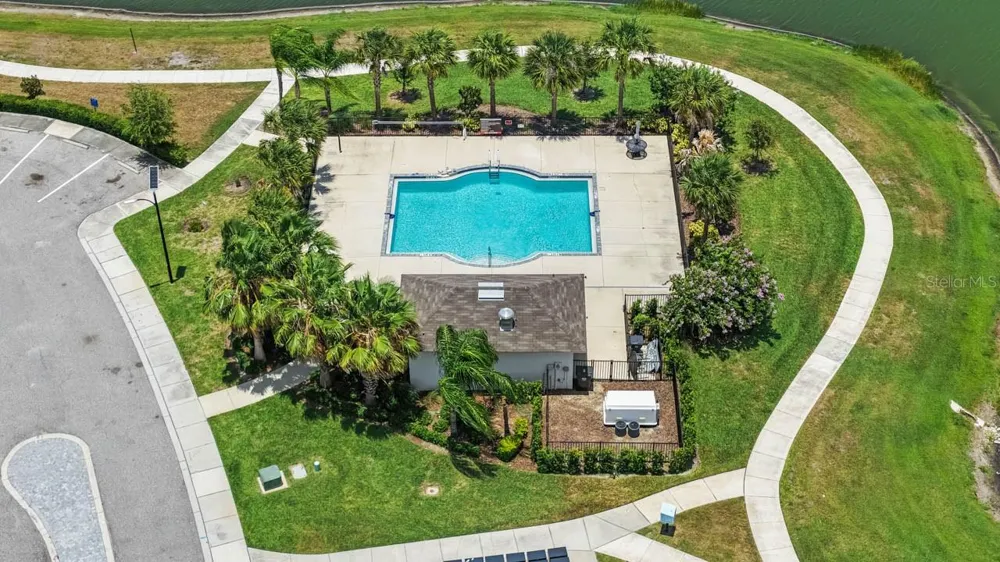 635 ROYAL EMPRESS DRIVE Ruskin, FL 33570