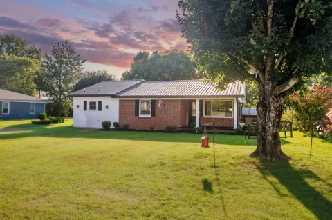 33 Horseshoe Bend Ln