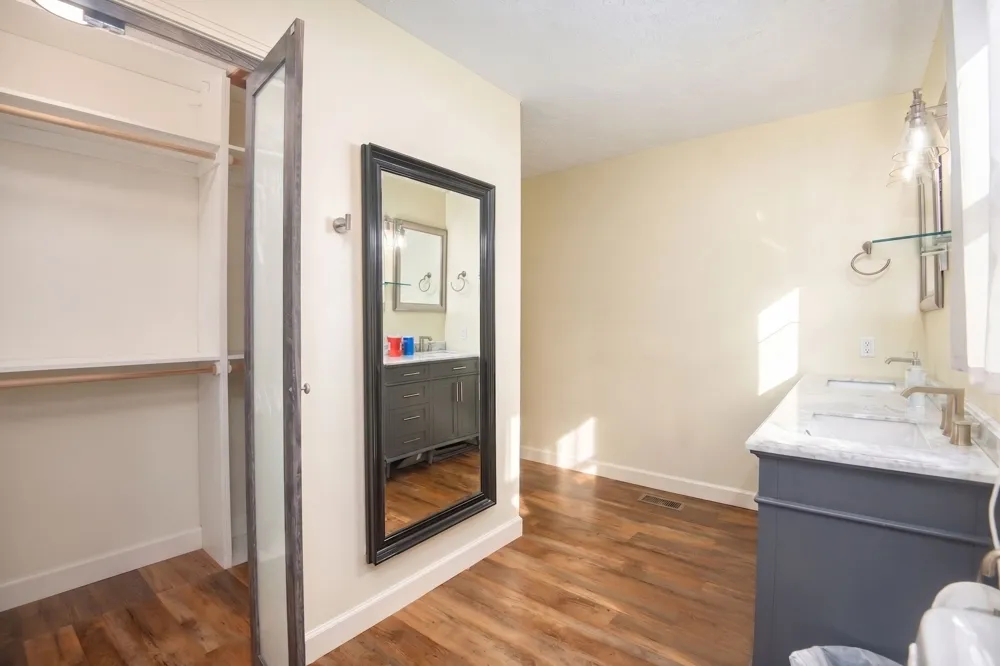 33 Horseshoe Bend Ln Elmwood, TN 38560