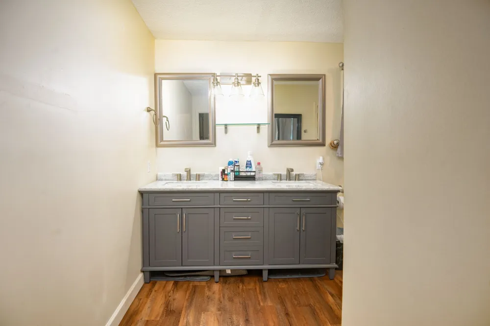 33 Horseshoe Bend Ln Elmwood, TN 38560
