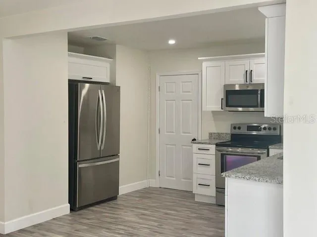 917 E 108TH AVENUE Tampa, FL 33612