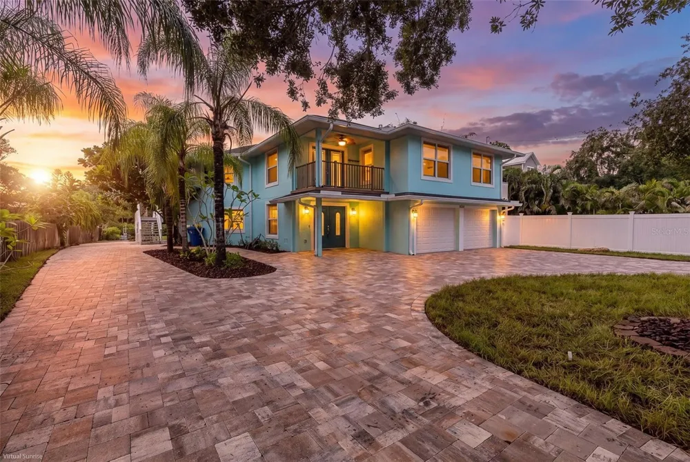 2030 GULFVIEW DRIVE Holiday, FL 34691