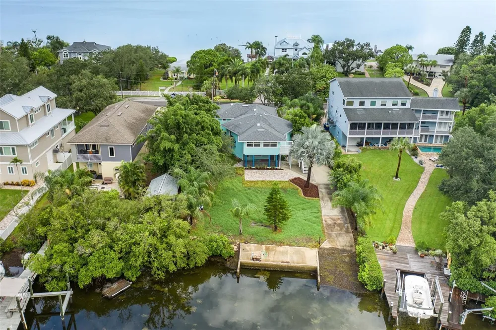 2030 GULFVIEW DRIVE Holiday, FL 34691