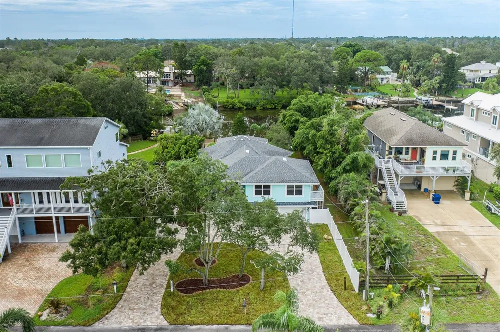 2030 GULFVIEW DRIVE Holiday, FL 34691