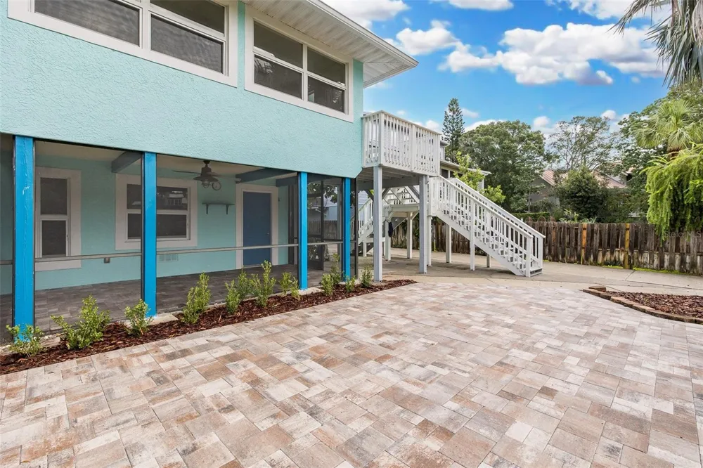 2030 GULFVIEW DRIVE Holiday, FL 34691