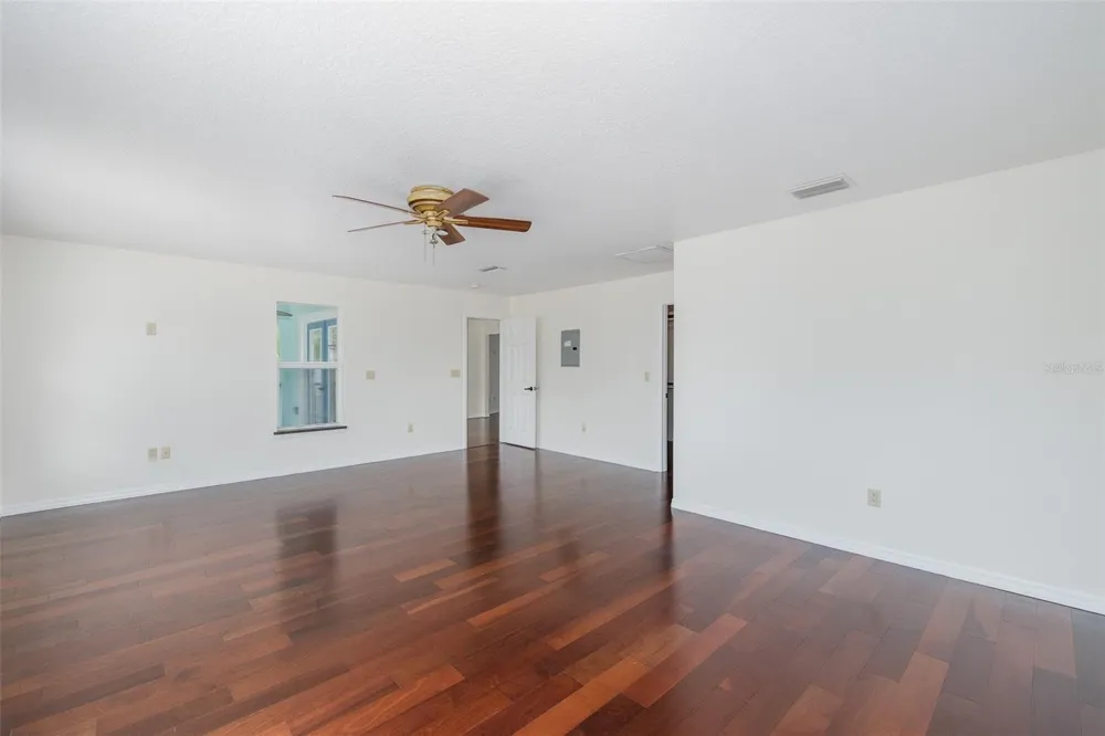 2030 GULFVIEW DRIVE Holiday, FL 34691