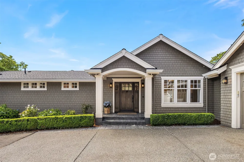 10030 NE 110th Street Kirkland, WA 98033