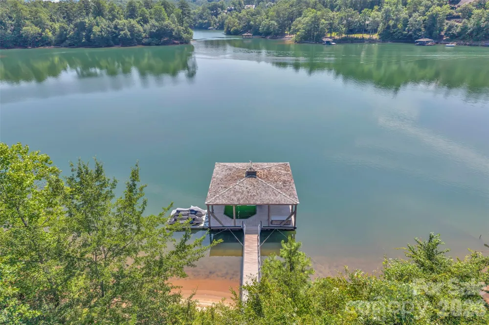 246 Long Ridge Road Sunset, SC 29685