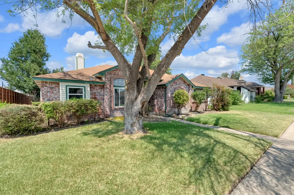 4112 Durbin Drive The Colony, TX 75056