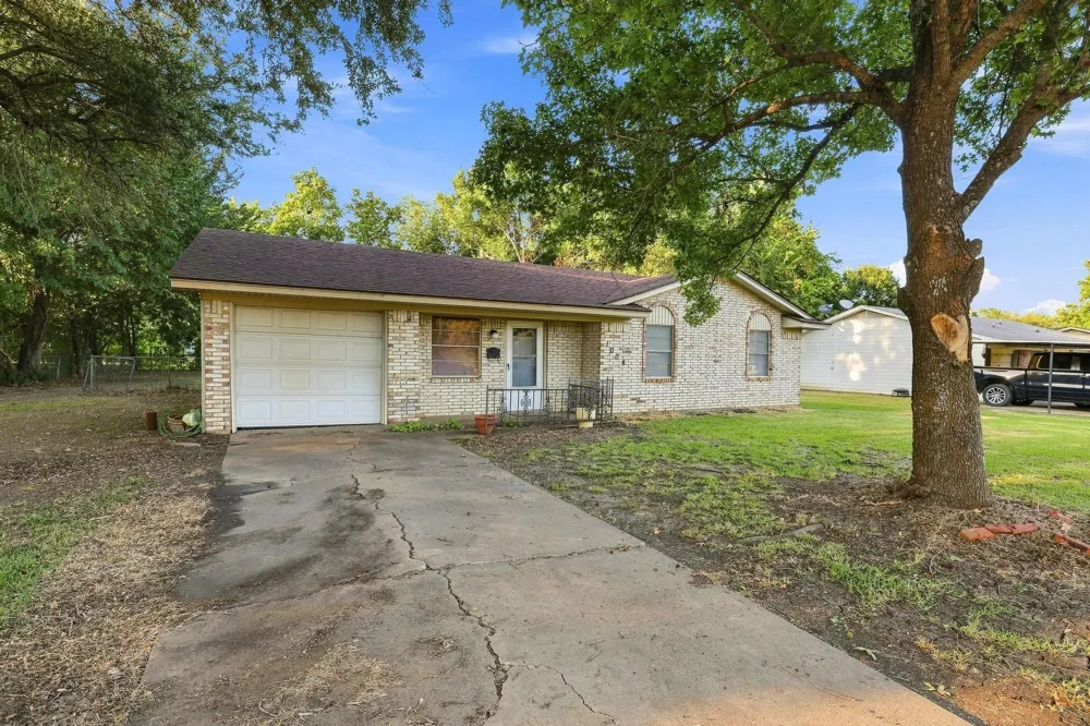 1008 Yeager Street Honey Grove, TX 75446