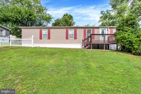 3 OAKLYN DRIVE