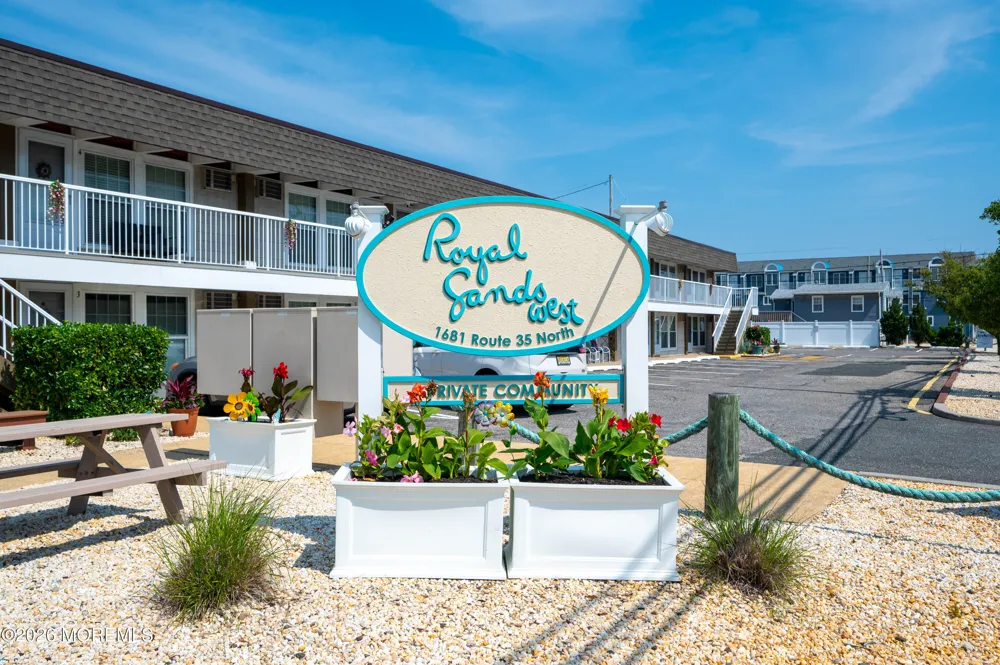 1681 Route 35 #3 Ortley Beach, NJ 08751