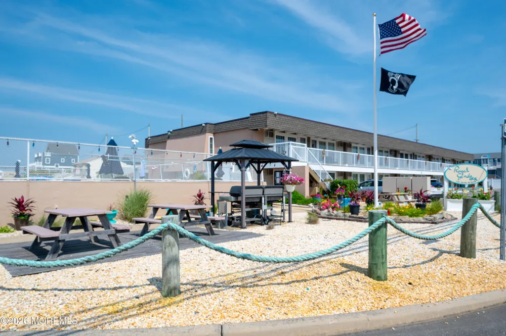 1681 Route 35 #3 Ortley Beach, NJ 08751