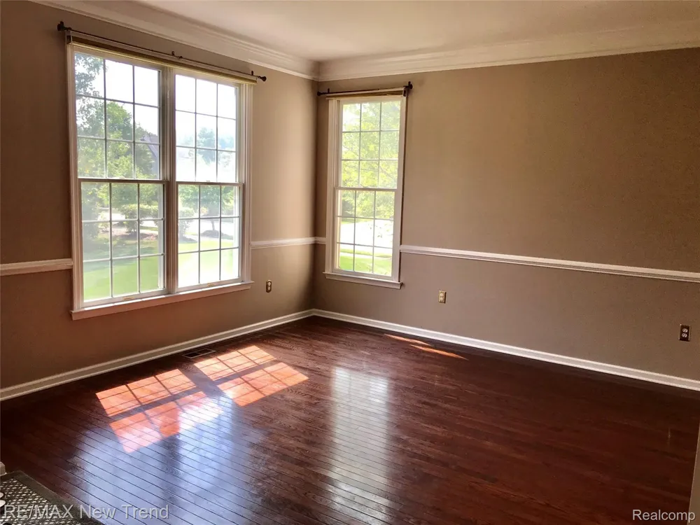 26360 FIELDSTONE DRIVE Novi City, MI 48374