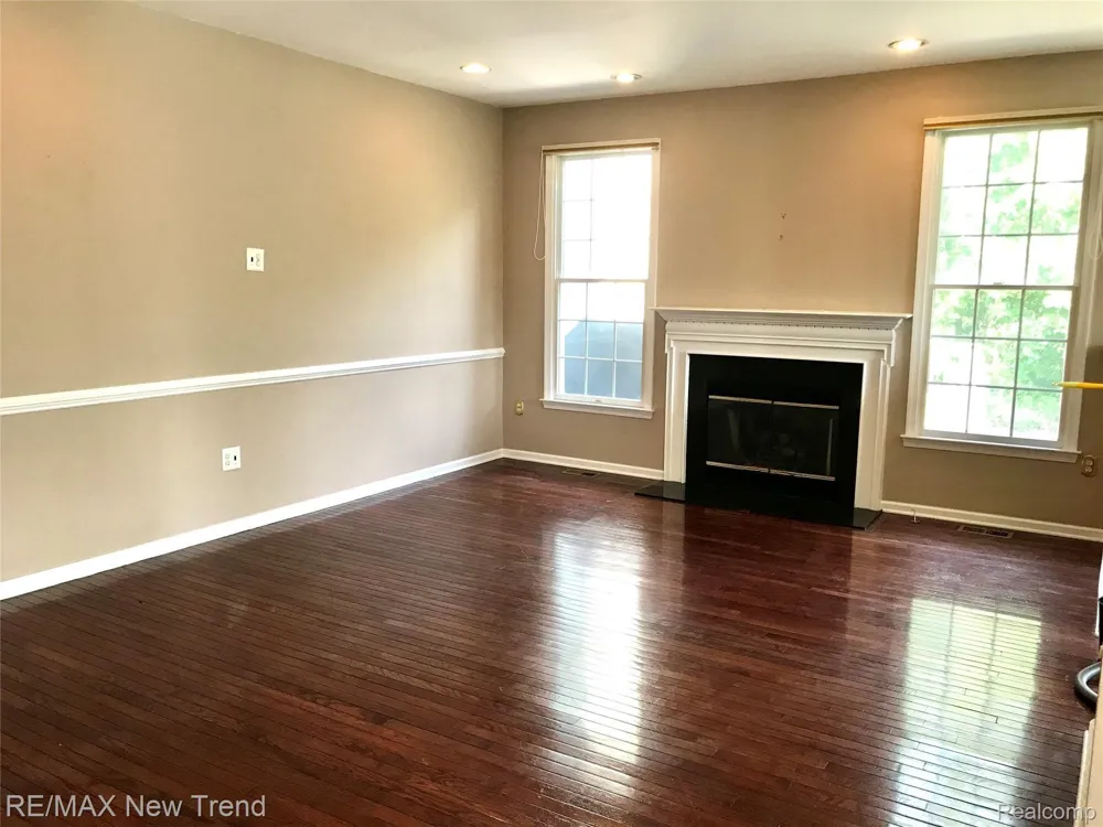 26360 FIELDSTONE DRIVE Novi City, MI 48374