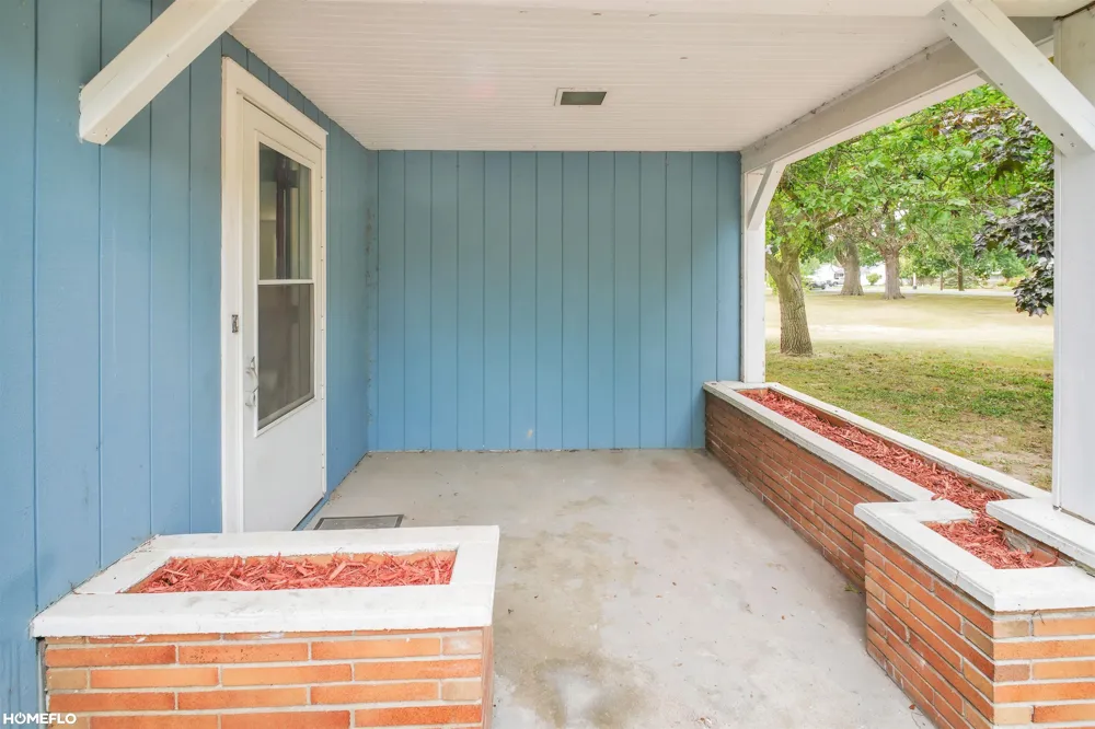 1762 Copas Road Caledonia Charter Township, MI 48867