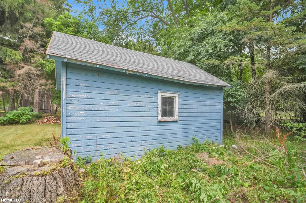 1762 Copas Road Caledonia Charter Township, MI 48867