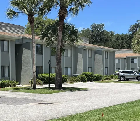 308 PALM COAST PARKWAY NE #203