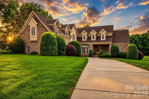 2027 Meadow Run Drive