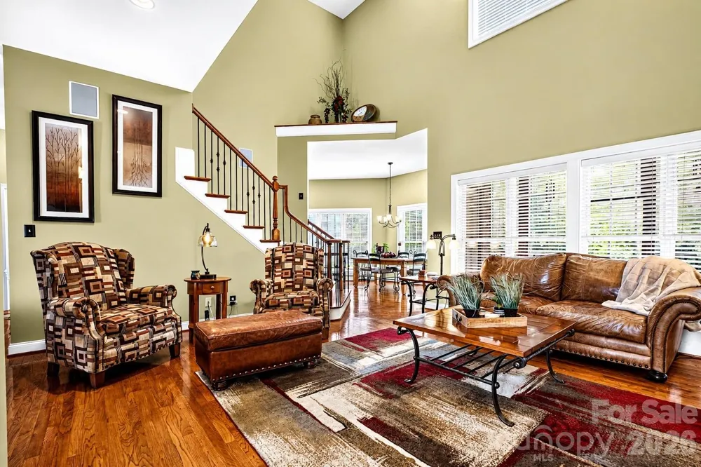2027 Meadow Run Drive Matthews, NC 28104