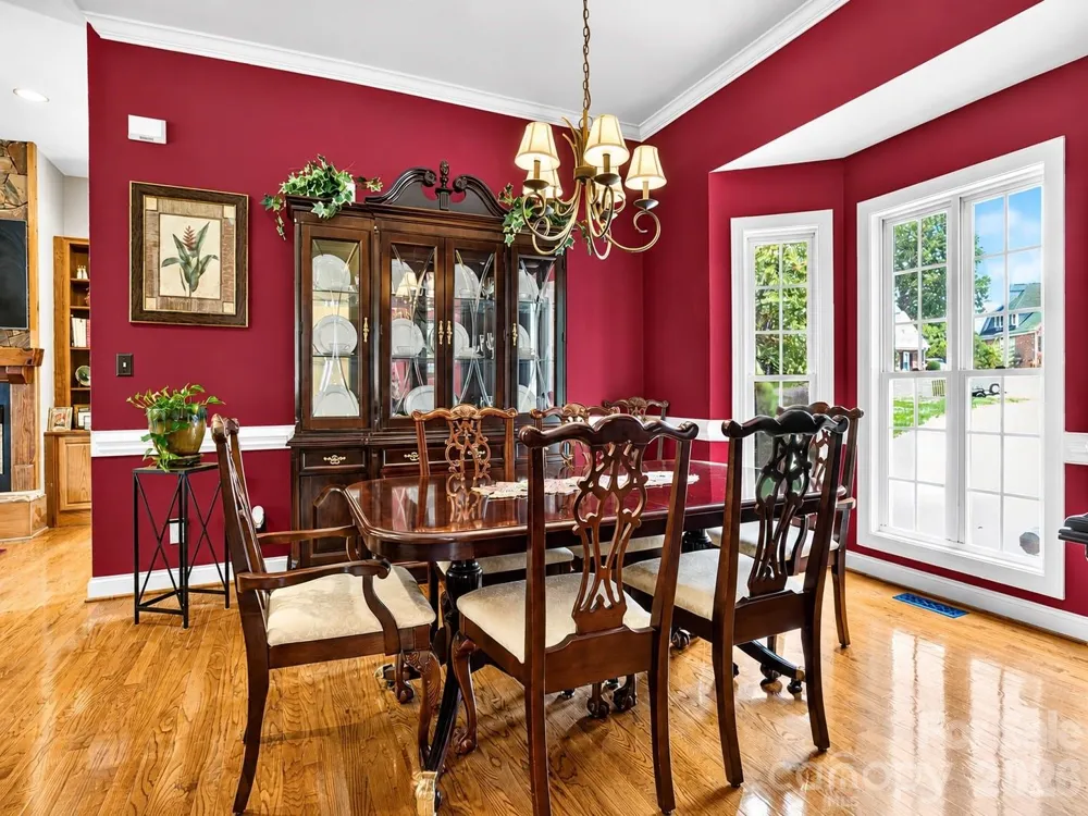 2027 Meadow Run Drive Matthews, NC 28104