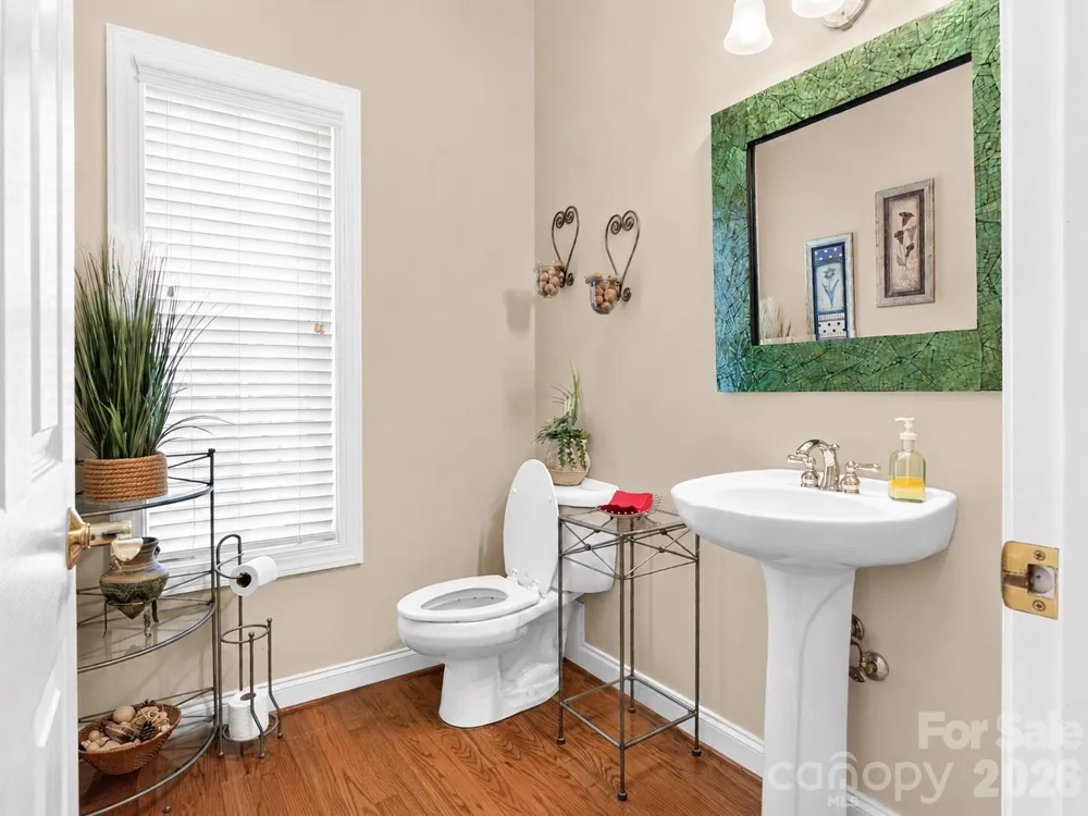2027 Meadow Run Drive Matthews, NC 28104