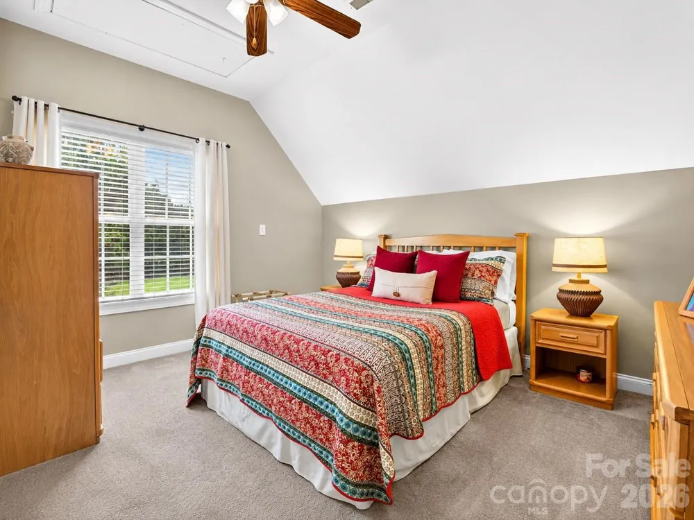 2027 Meadow Run Drive Matthews, NC 28104