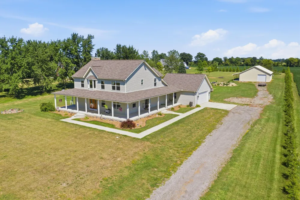 72820 Russ Road Richmond, MI 48062