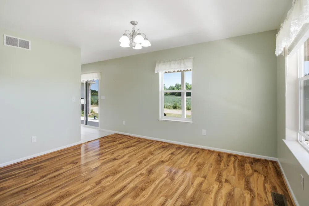 72820 Russ Road Richmond, MI 48062
