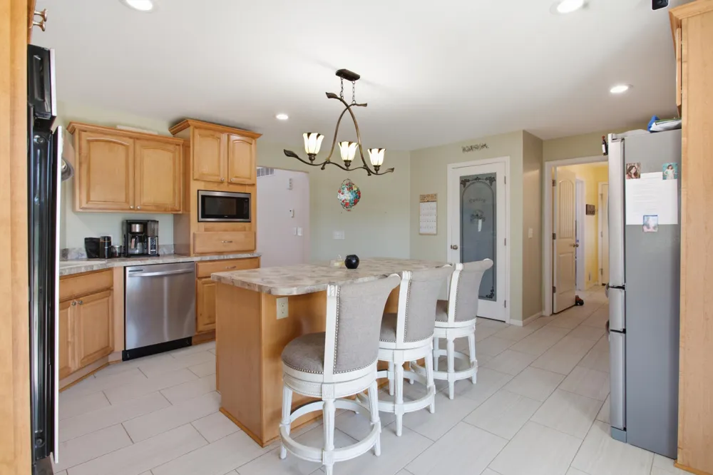 72820 Russ Road Richmond, MI 48062