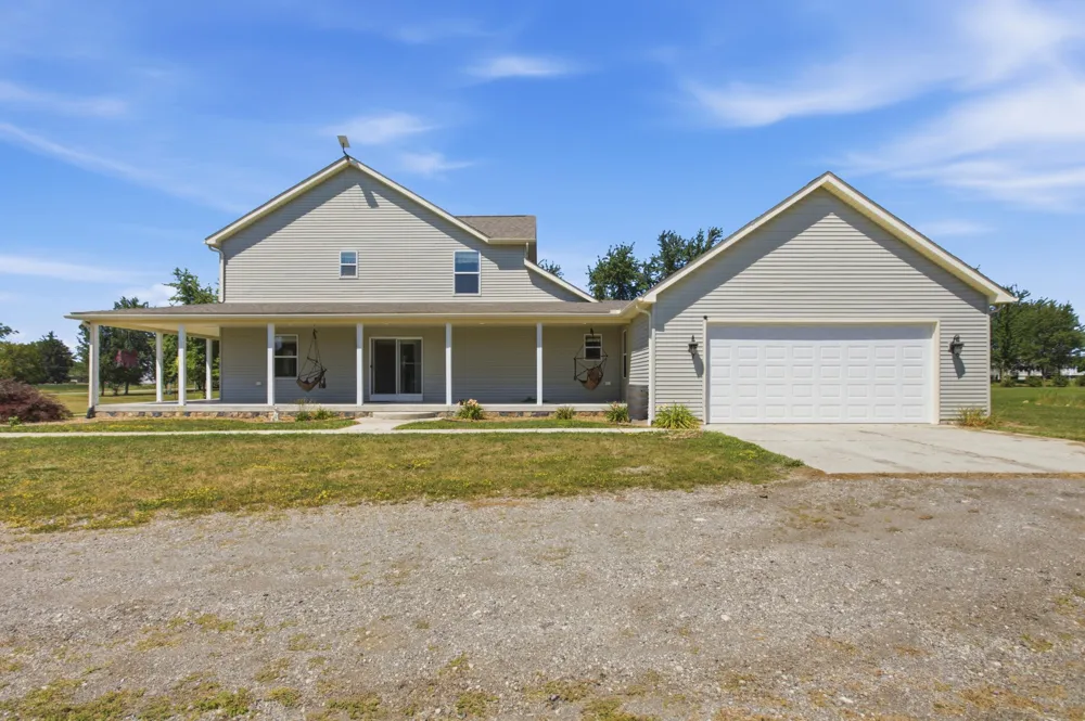 72820 Russ Road Richmond, MI 48062