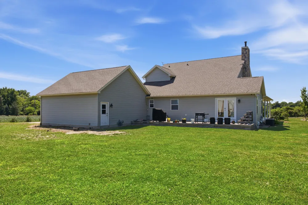 72820 Russ Road Richmond, MI 48062