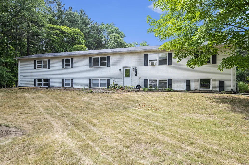 23753 Red Arrow Highway #4 Mattawan, MI 49071