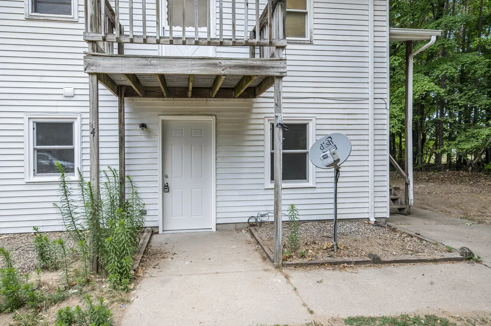 23753 Red Arrow Highway #4 Mattawan, MI 49071
