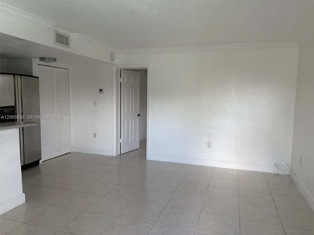 3901 SW 112th Ave #40 Miami, FL 33165