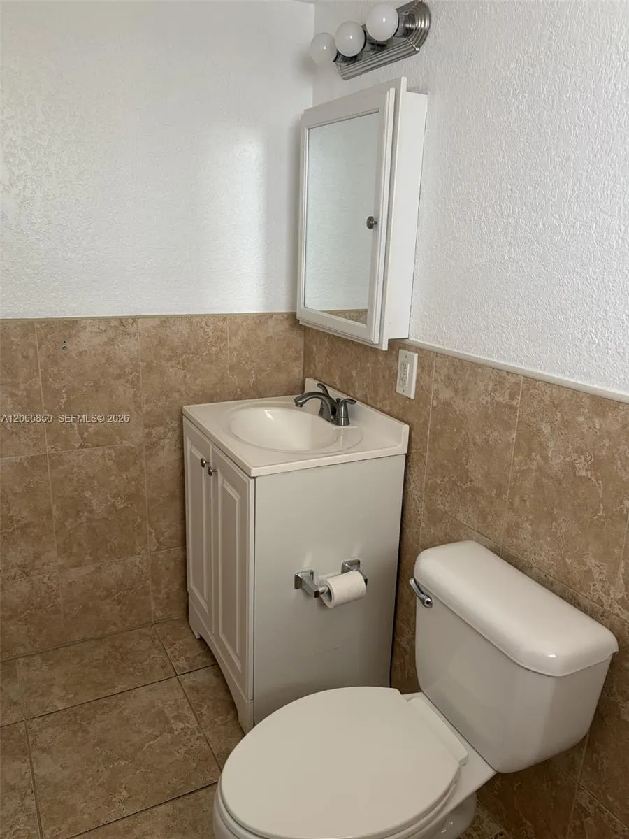 3901 SW 112th Ave #40 Miami, FL 33165