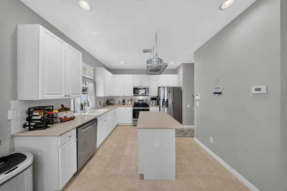 9895 E Verona Circle Vero Beach, FL 32966