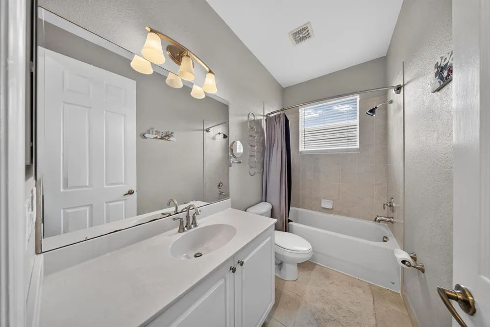9895 E Verona Circle Vero Beach, FL 32966