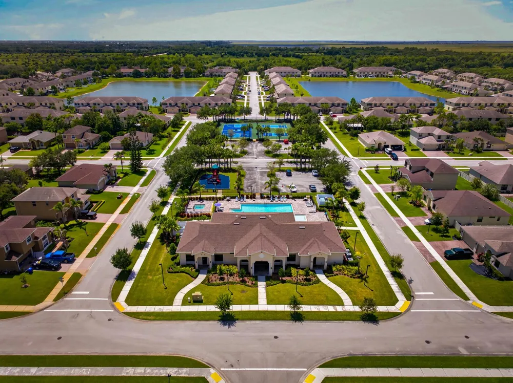 9895 E Verona Circle Vero Beach, FL 32966