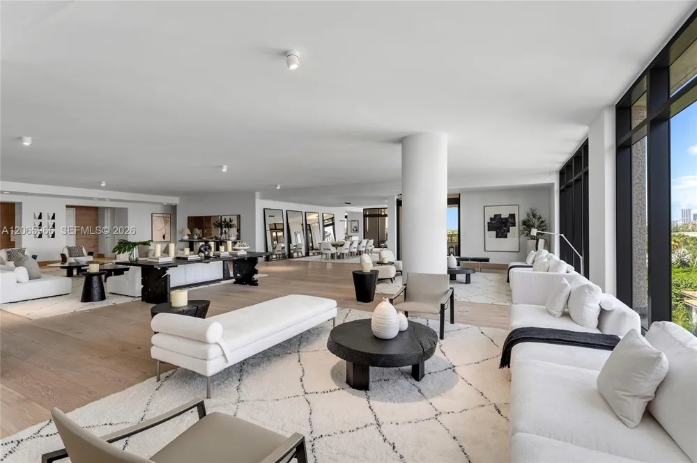 7061 Fisher Island Dr #7061 Miami Beach, FL 33109