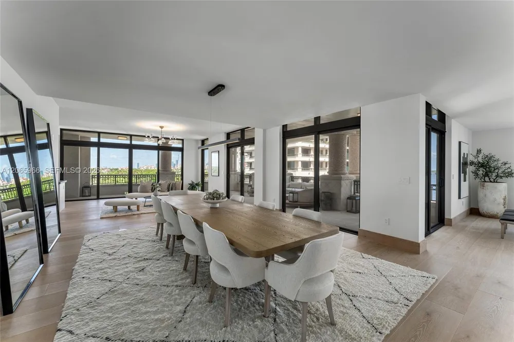 7061 Fisher Island Dr #7061 Miami Beach, FL 33109